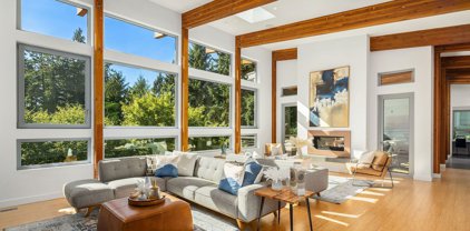 1840 100th Avenue SE, Bellevue