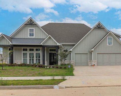 325 Hidden Grove Ct, Lumberton