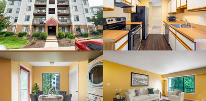 8465 Crozier Ct Unit #303, Manassas