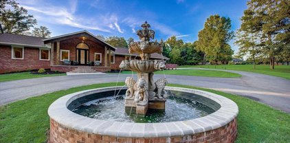 351 Belcher Street, Inman