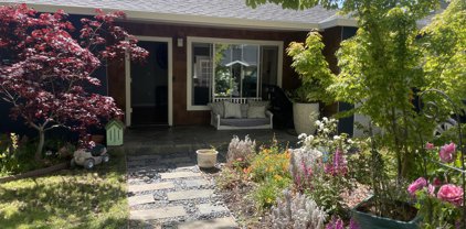 320 G ST, Redwood City