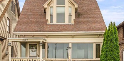 3029 South Shore Drive, Milwaukee