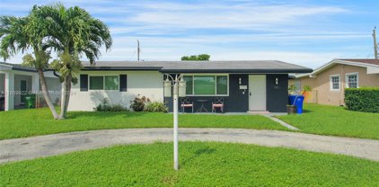 1160 Nw 79th Ter, Pembroke Pines