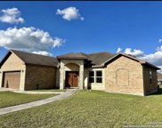 1015 Blue Crest Ln, Beeville image