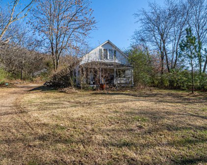 5456 Columbia Hwy, Pulaski