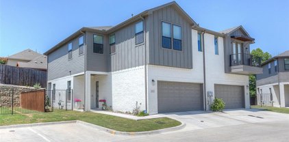 6334 Oakbend  Circle, Fort Worth