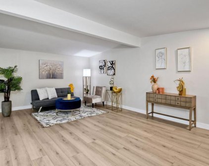 4581 Paola Way, San Diego
