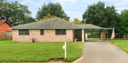 704 N Fowlkes Street, Sealy