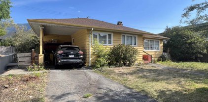 1030 Belmont Avenue, North Vancouver