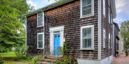 14 Second  Street, Newport