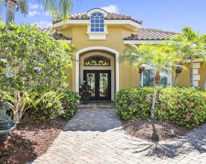 9515 Silverthorn Road, Largo