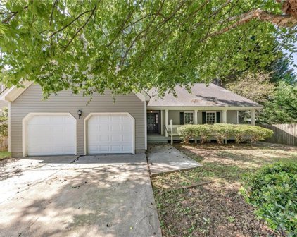 4655 Sengen Trace, Johns Creek