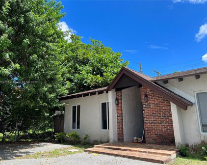 4278 Sw 9th Ter, Miami