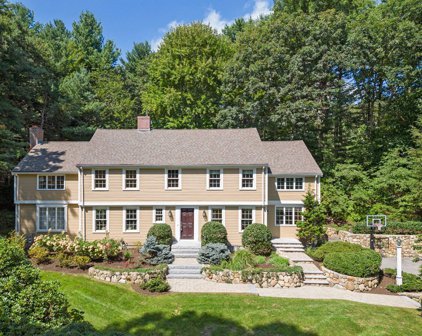 56 Myles Standish Road, Weston