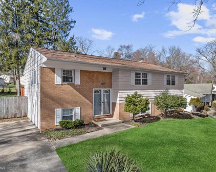 5357 Mad River Ln, Columbia