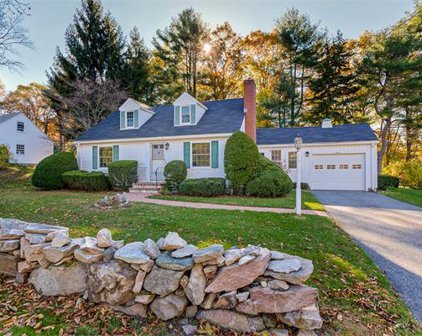 10 Richards Road, Southborough