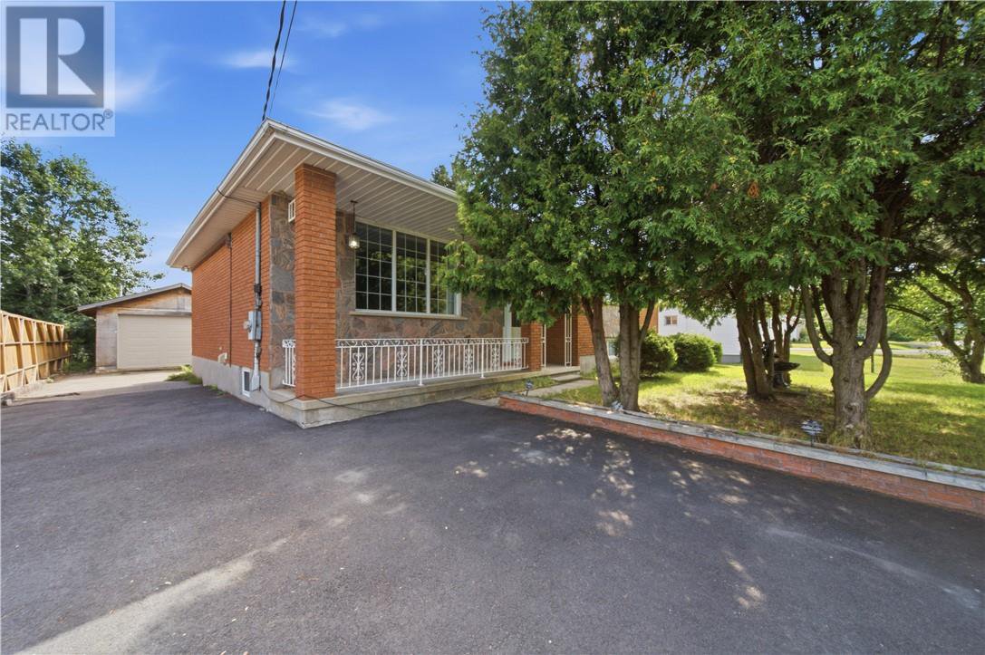 1803 Pierre Street, Val Caron listing thumbnail