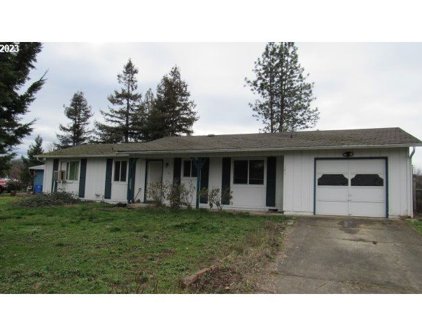 181 KERMANSHAH ST, Roseburg