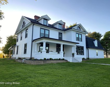 999 Elmburg Rd, Shelbyville