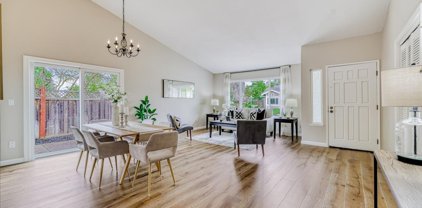 6903 Corte Barcelona, Pleasanton