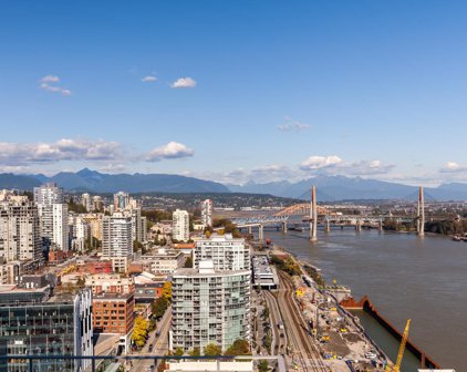 908 Quayside Drive Unit 1211, New Westminster