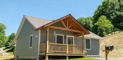 109 Pitts Way Unit 131, Boone