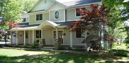 1464 N Wooded Lake Drive, Ludington