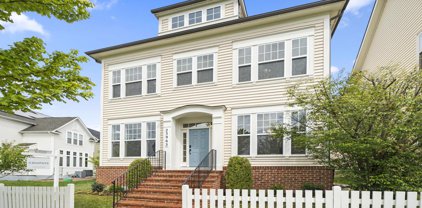 23963 Burdette Forest Rd, Clarksburg