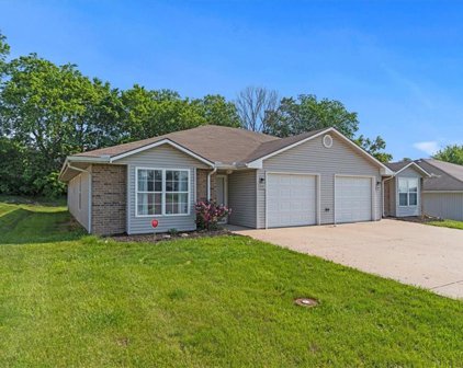 600/602 Woodbury Drive, Grain Valley