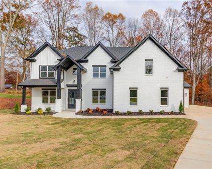 4530 Legacy Court, Hoschton