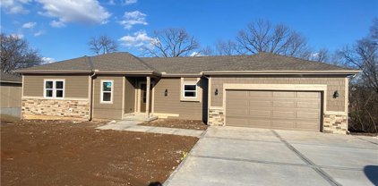 8395 Kill Creek Road, De Soto