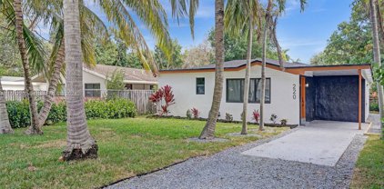 220 Sw 11th St, Fort Lauderdale