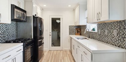 37630  12th St, Palmdale