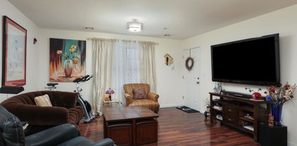 551 Newman Springs Road Unit 5, Lincroft