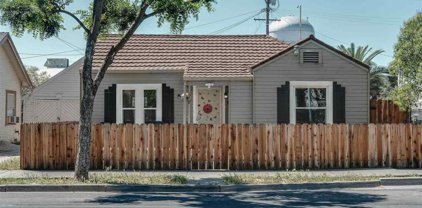 618 W Oak St, Stockton