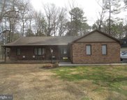 14800 King Charles Dr, Swan Point image