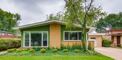 1416 N Highland Avenue, Arlington Heights