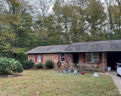2366 Gingercake  Court, Lenoir