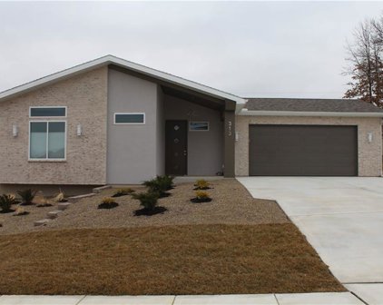 313 Prairie Rose Circle, Smithville