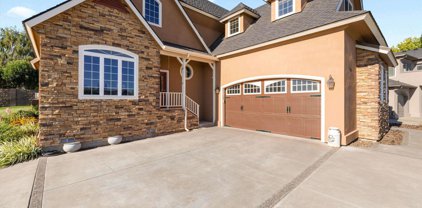 301 Falconridge St, Richland