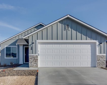158 N Cranesbill Ave, Kuna