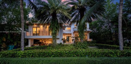 561 Hampton Ln, Key Biscayne