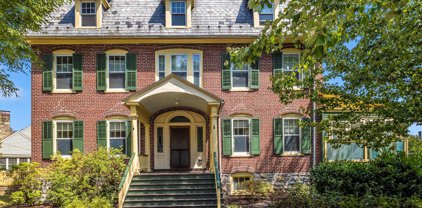 900 The Terrace, Hagerstown