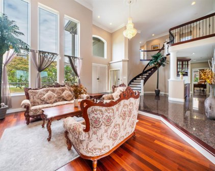 3102 Quintette Crescent, Coquitlam