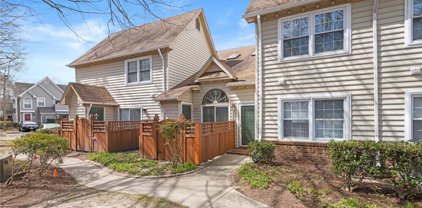305 Wimbledon Chase Unit K, South Chesapeake