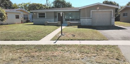 3572 Nw 35th St, Lauderdale Lakes