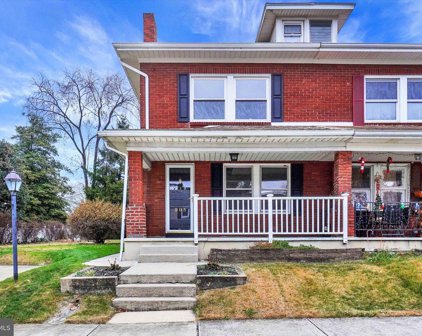 205 Pinehurst Rd, York