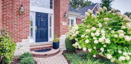 27 Windsor Drive, Elmhurst