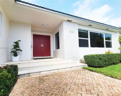 10240 E Broadview Dr, Bay Harbor Islands