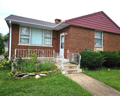 2332 Stratford Avenue, Westchester